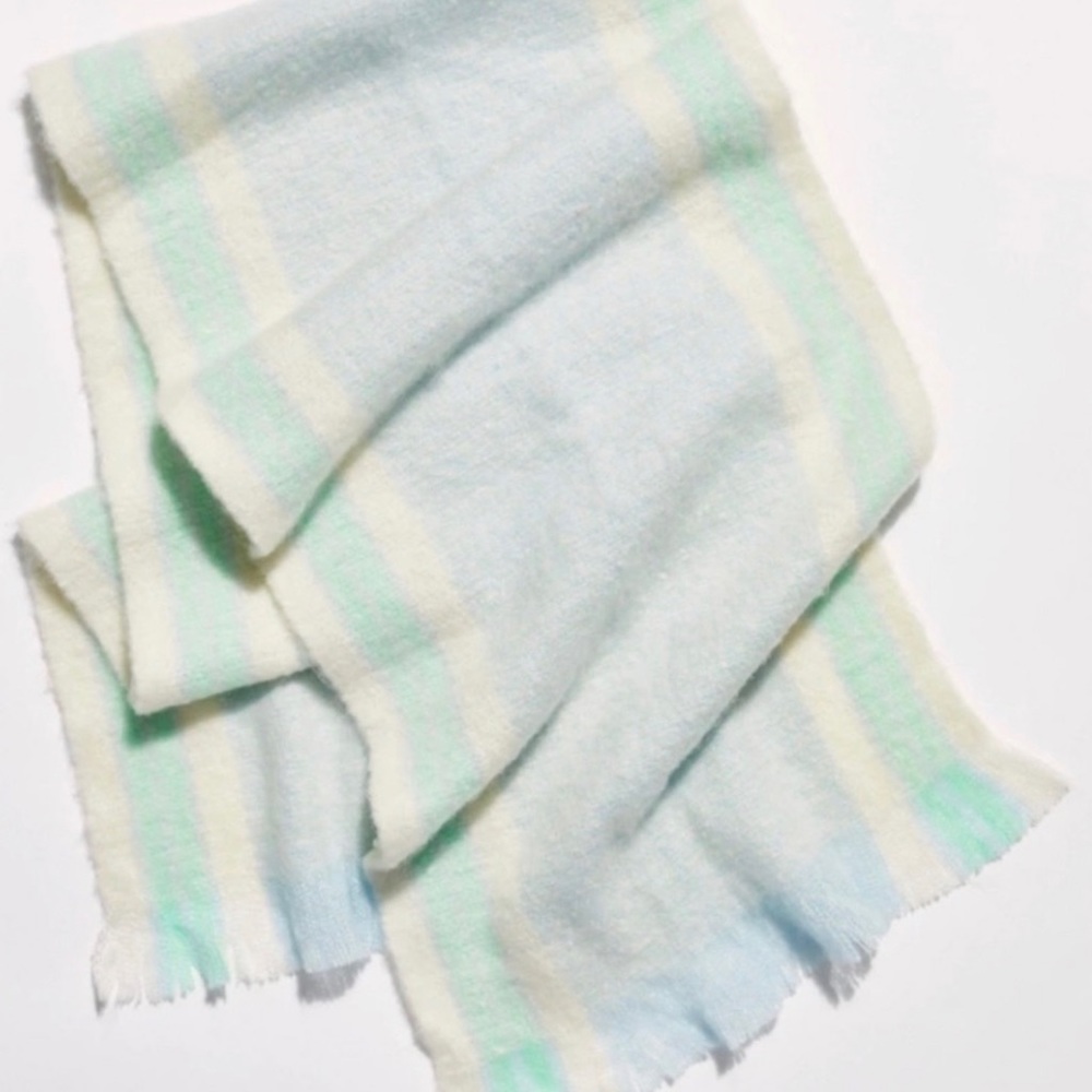FREE PEOPLE So Soft Plaid Pastel Brushed Racer Scarf with Fringe - New With Tags